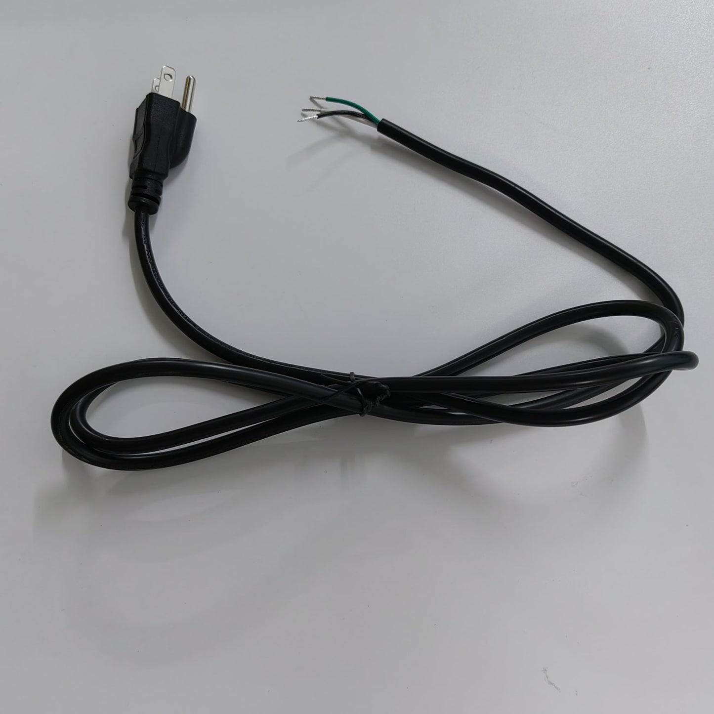 Grounded 3-Prong AC Power Cord – 5ft, 18AWG-0
